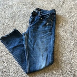 Express Jeans- Cropped Legging- Mia Mid Rise- 6R